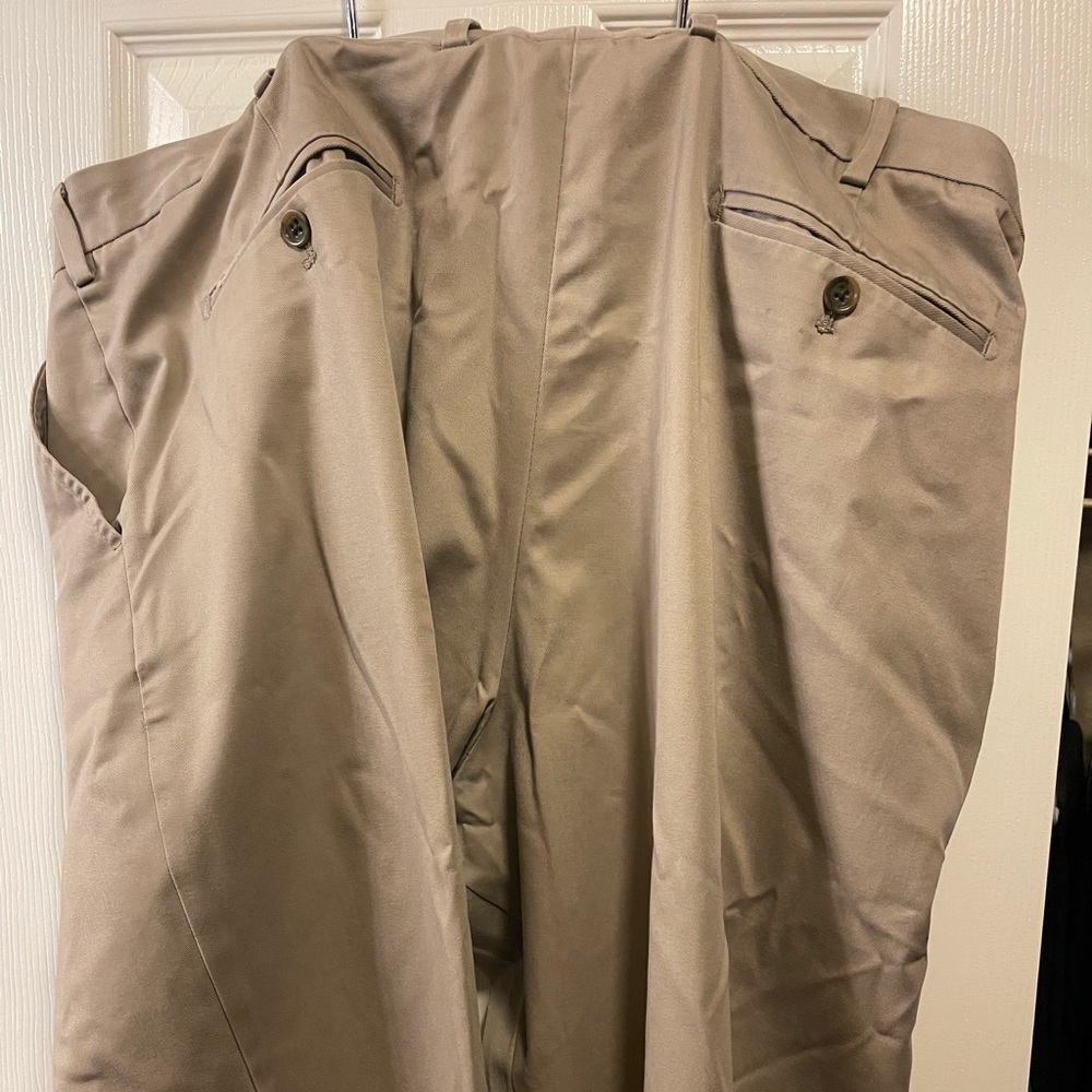 Nordstrom flat front dress pants. 42x32